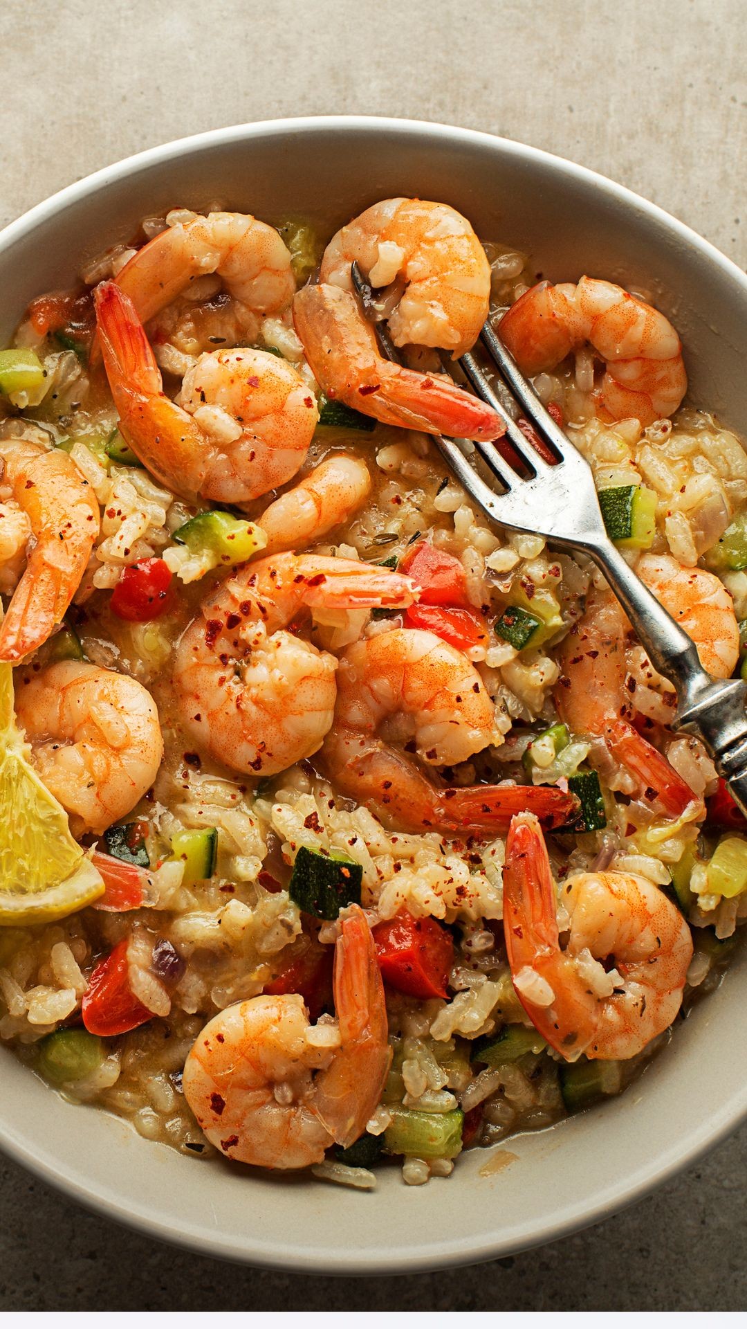 Aprenda receita de um risoto de abóbora e camarão para a hora do almoço