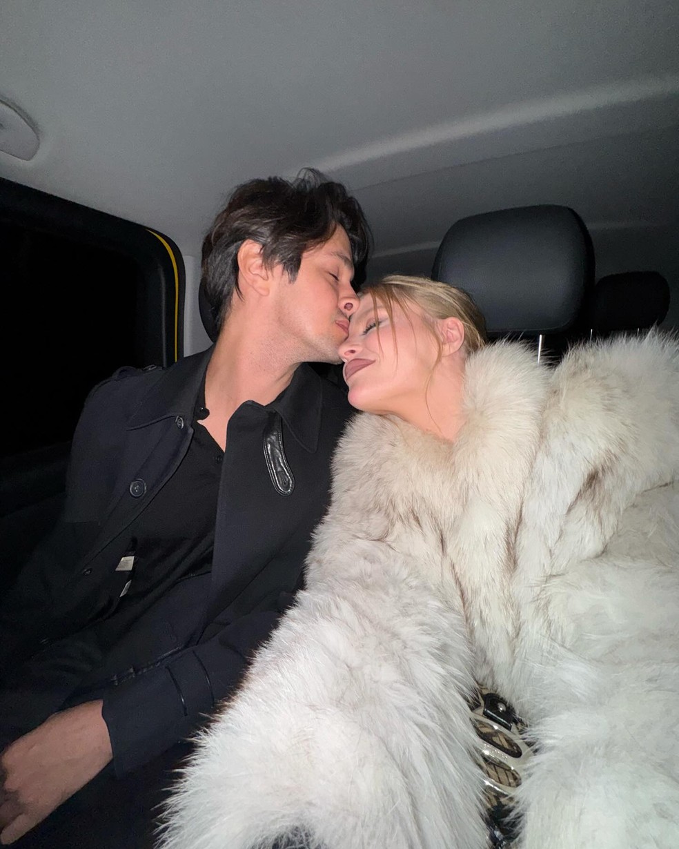 A cantora Luísa Sonza e o namorado, Luis Ribeirinho — Foto: Reprodução/Instagram