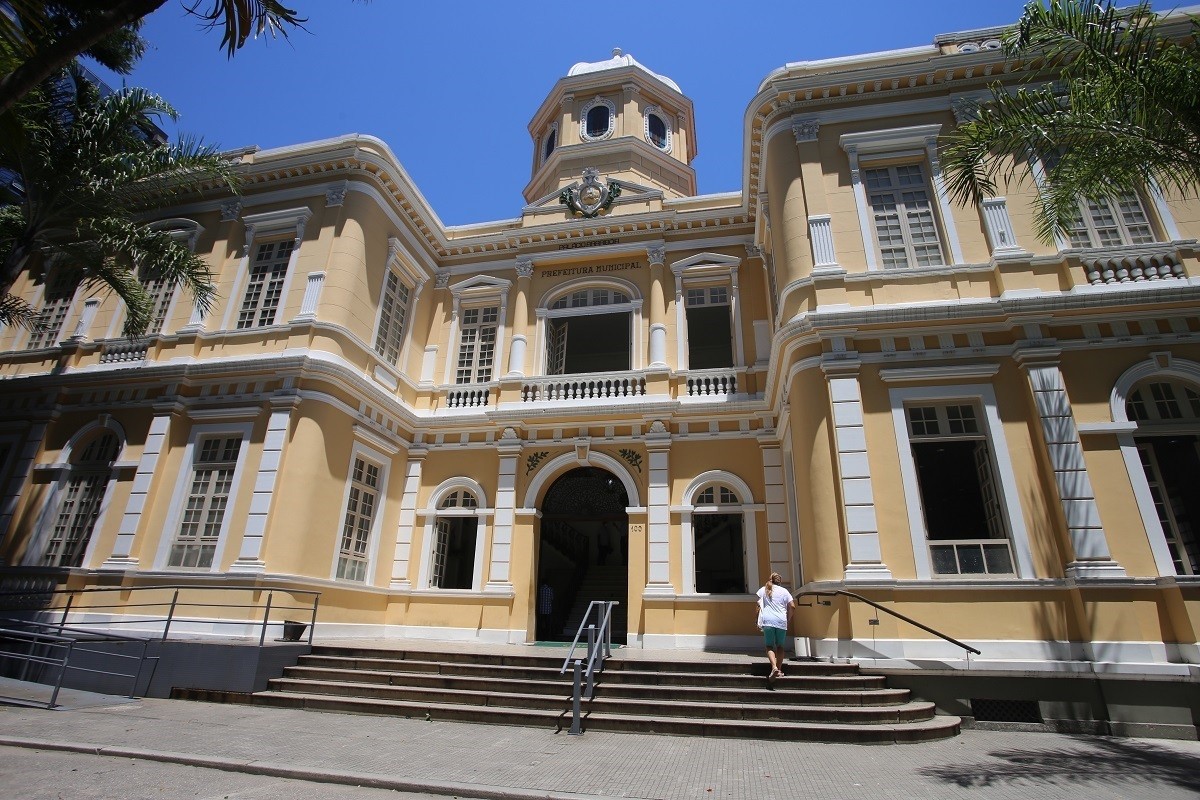 Sem carnês: IPTU de Niterói será 100% digital em 2027