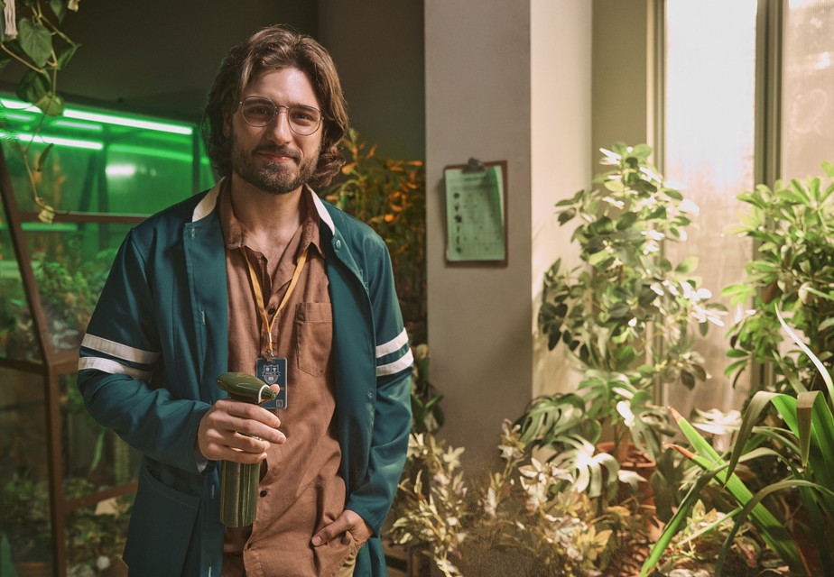 Daniel Rocha entra para o elenco de 'Terra e Paixão' e exibe bastidores