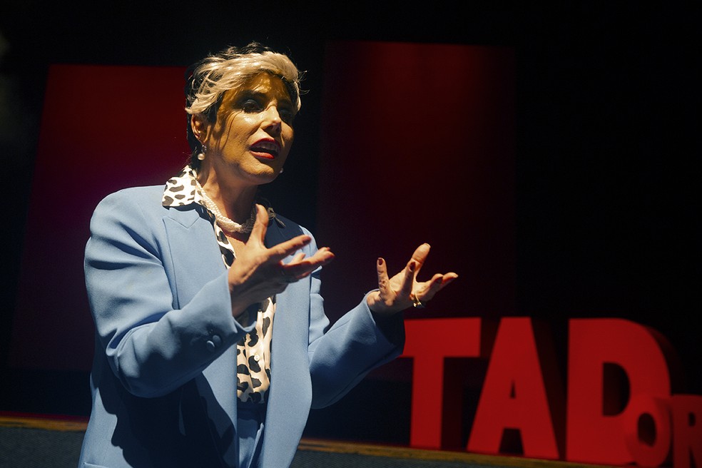 'A iluminada'. Nova comédia de Heloísa Périssé, no Teatro XP — Foto: Divulgação / Viviane D'Avilla