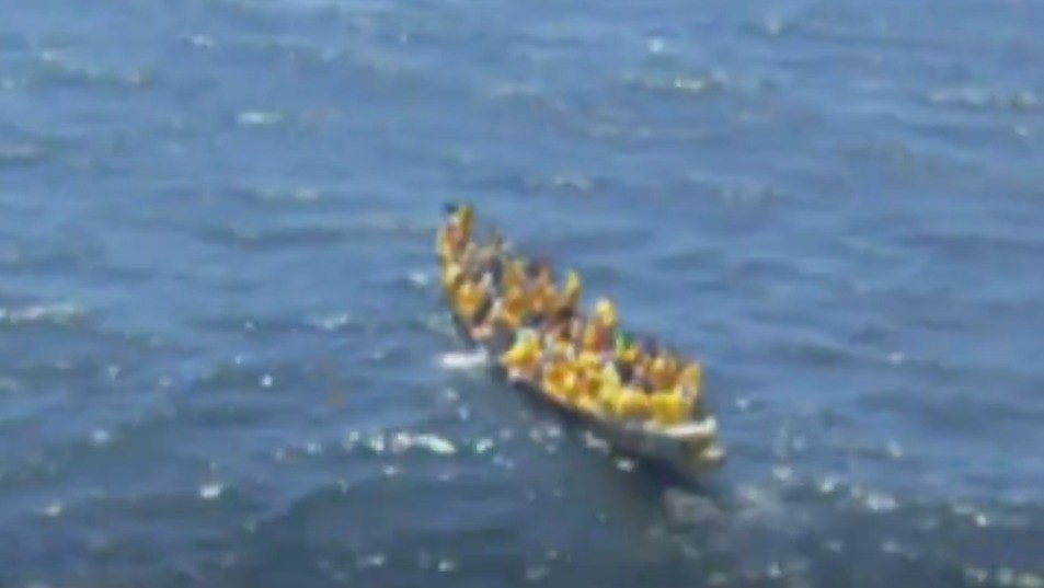 Cerca de 250 migrantes desaparecem após naufrágio no mar de Andamão