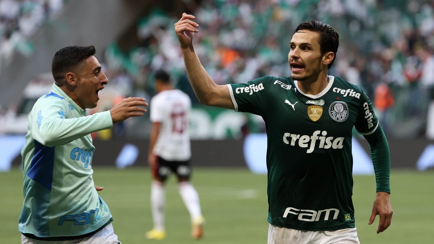 Palmeiras passa a ser favorito a ficar com a taça: 44%; veja chances de  título do Brasileirão 2023 – Portal Ponto X