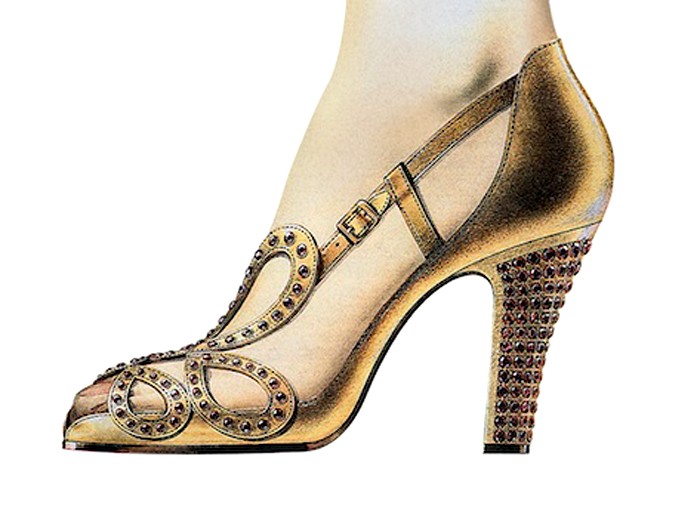O sapato criado por Roger Vivier para Elizabeth II usar na sua coroação: icônico — Foto: Reprodução