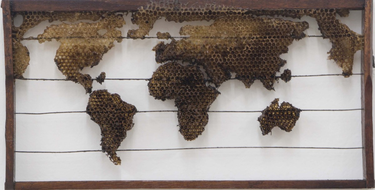 BOBBI HUMPHREY/ALPHONZE MOUZON Muro 未開封 Vik Muniz, obras feitas de mel e cera de abelha e mais exposições