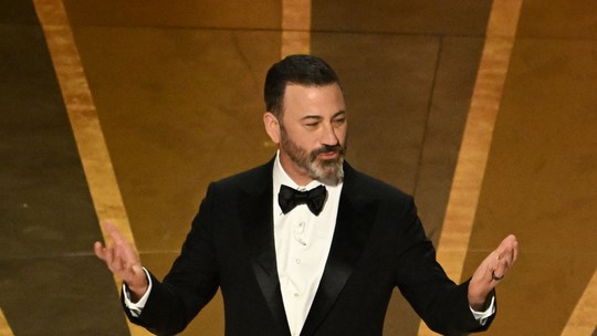 Academia busca apresentador para o Oscar 2025 após recusas de Jimmy Kimmel e John Mulaney