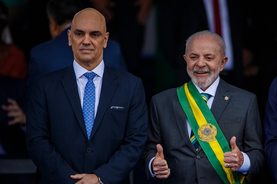 Governo dos EUA volta a mencionar Bolsonaro para atacar Lula e Moraes em  rede social
