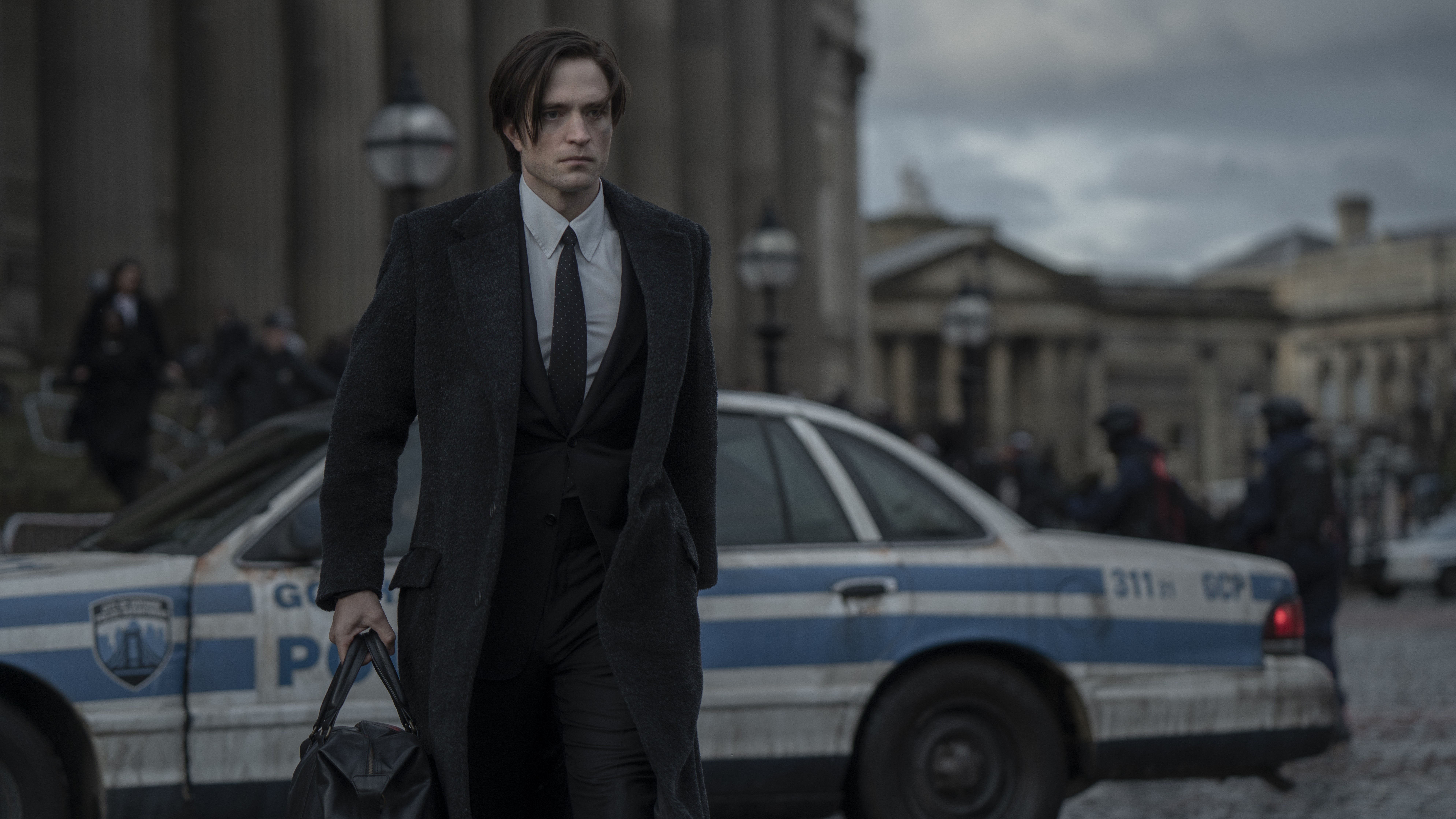 Após problema familiar, diretor de 'Batman: Parte 2' contará com ajuda de vencedor do Oscar para terminar o filme