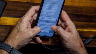 Em resposta, o senador diz que vai manter o voto secreto