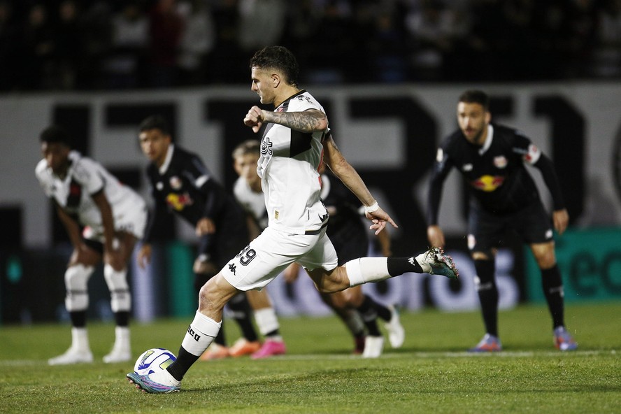 Vasco e Sport fazem jogo 'pegado' e ficam no empate no Maracanã