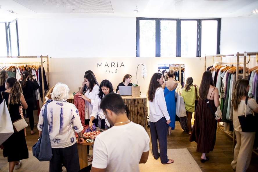 Descontos de até 80%: evento de moda em shopping reúne marcas como Farm ...