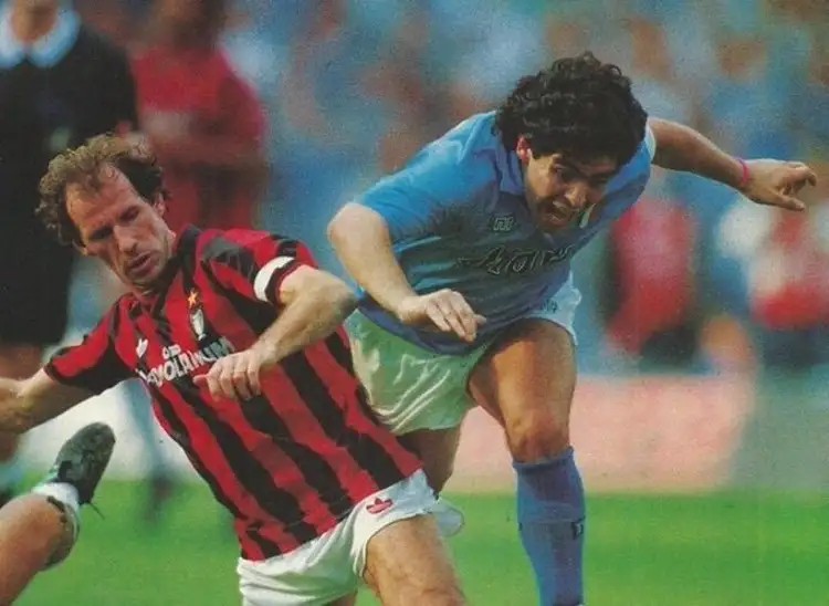 Baresi x Maradona: relembre a rivalidade entre o capitão do Milan e o craque que ele dizia ser 