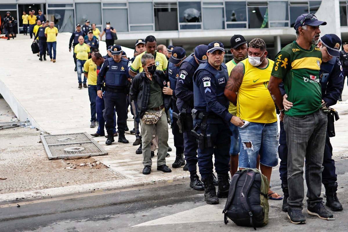 Homem, mais de 45 anos, morador de são paulo e minas gerais: veja o perfil dos presos pelos atos golpistas