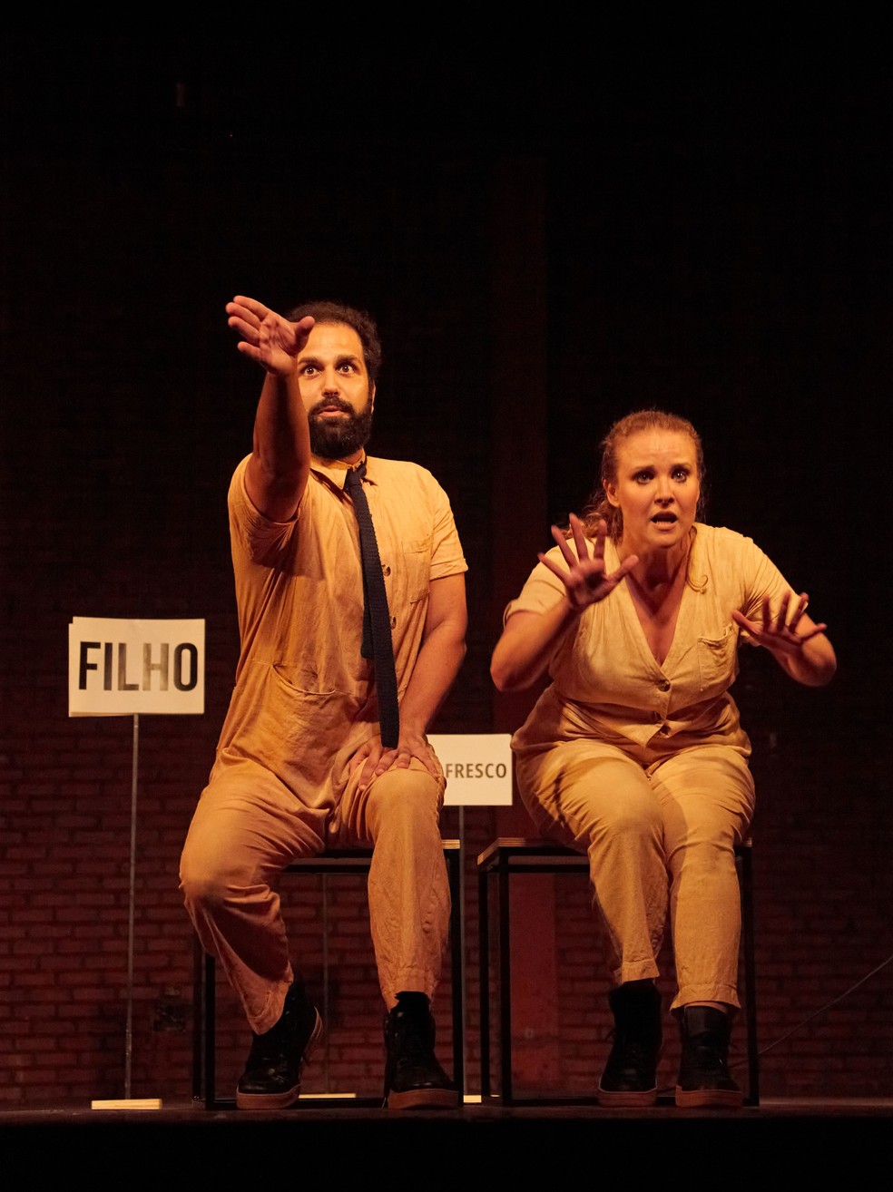 Montagem brasileira de "Pulmões", com Thiago Mello e Giulia Grandis — Foto: João Julio Mello/Divulgação