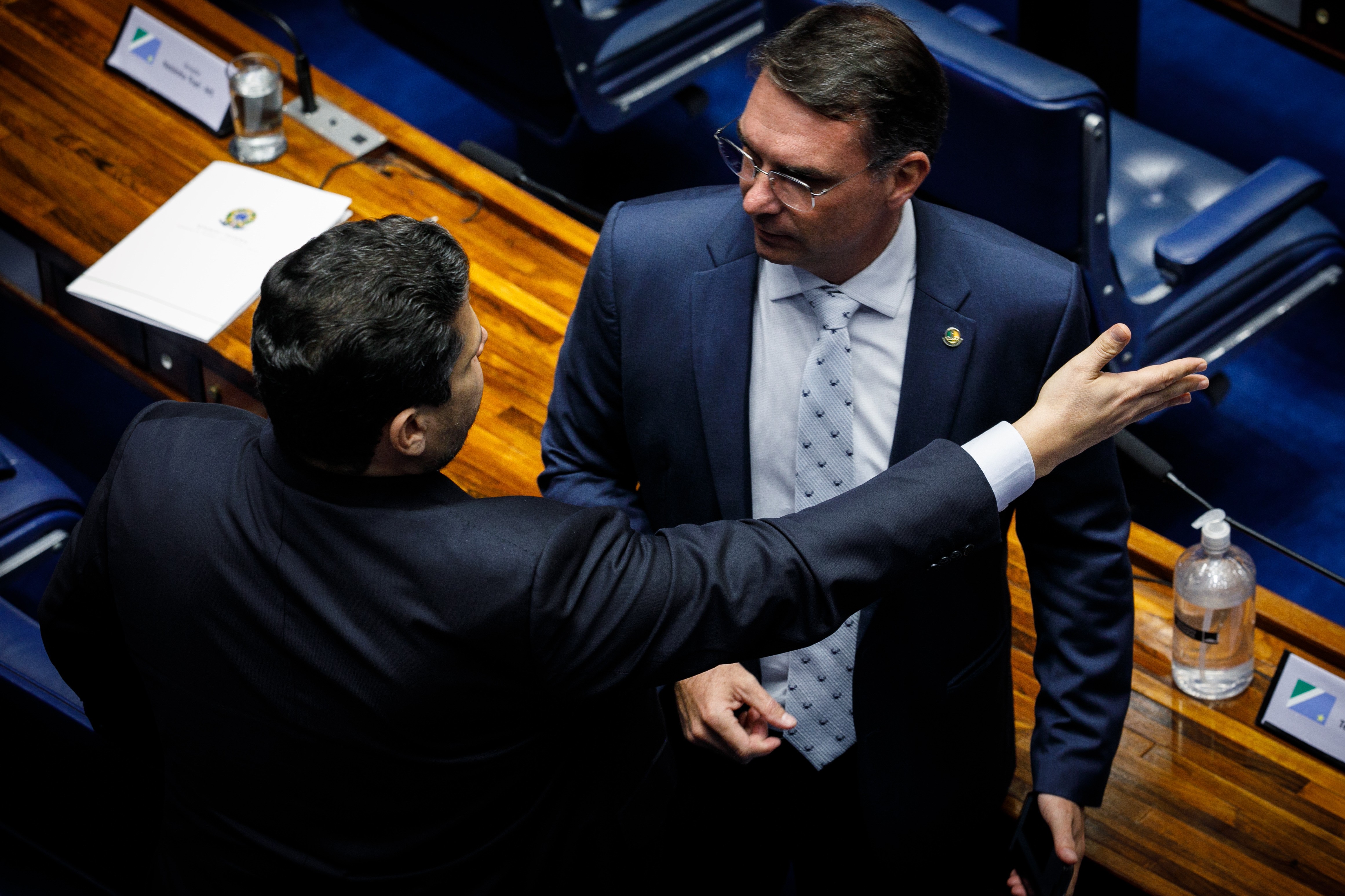 No Paraná, Flávio diz estar ‘decepcionado’ com Alcolumbre e volta a cobrar afastamento de Moraes