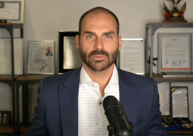 Imagem inserida automaticamente