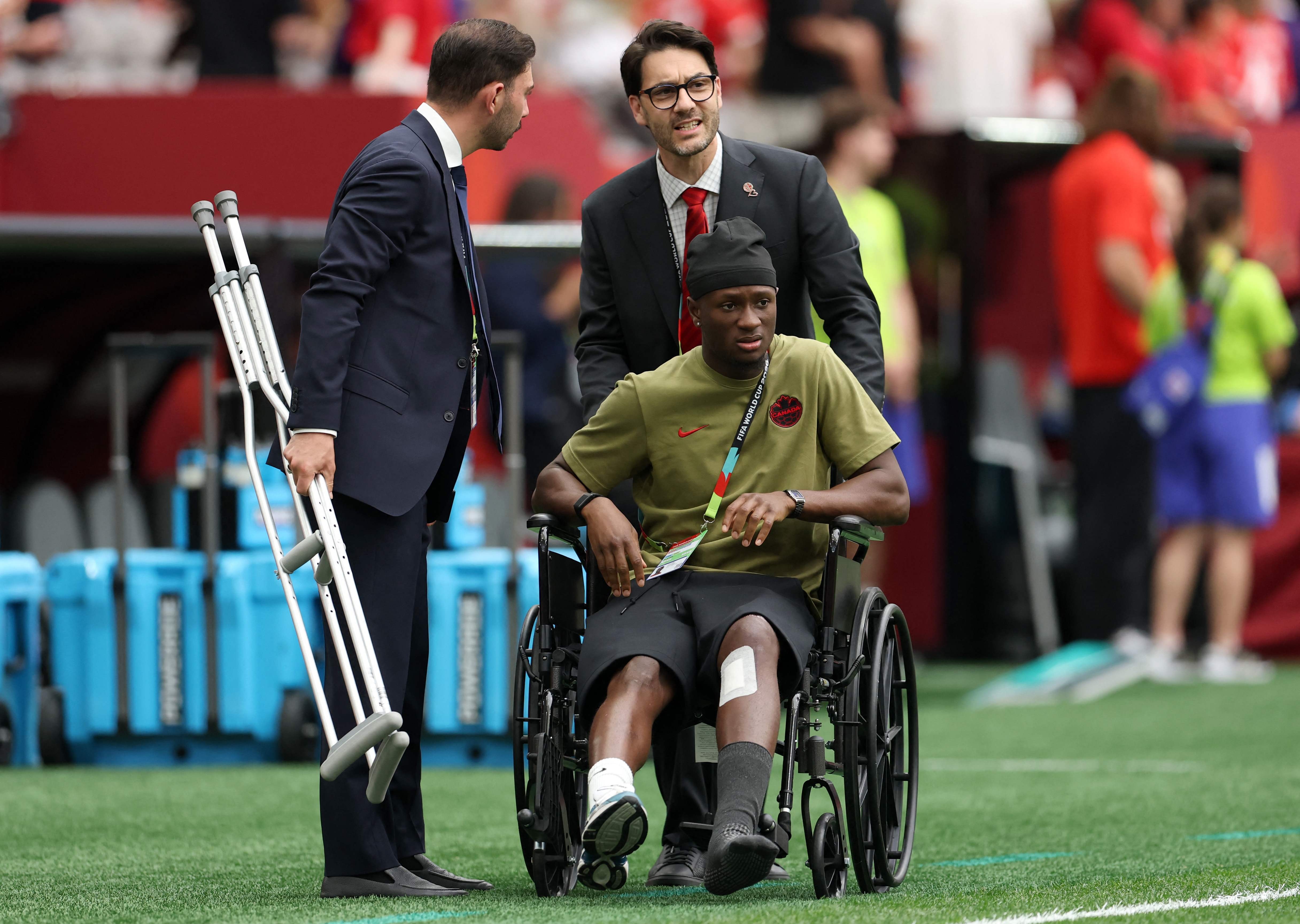 Árbitros em Campo e na Vida: A Copa Revela Juízes