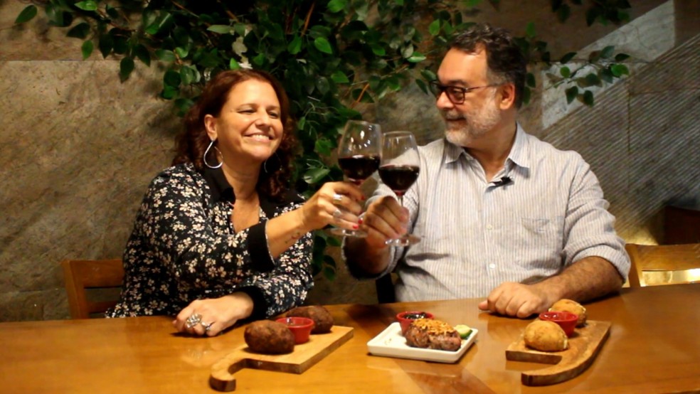 Os sommeliers Ane Wine e Luiz Barros — Foto: Divulgação
