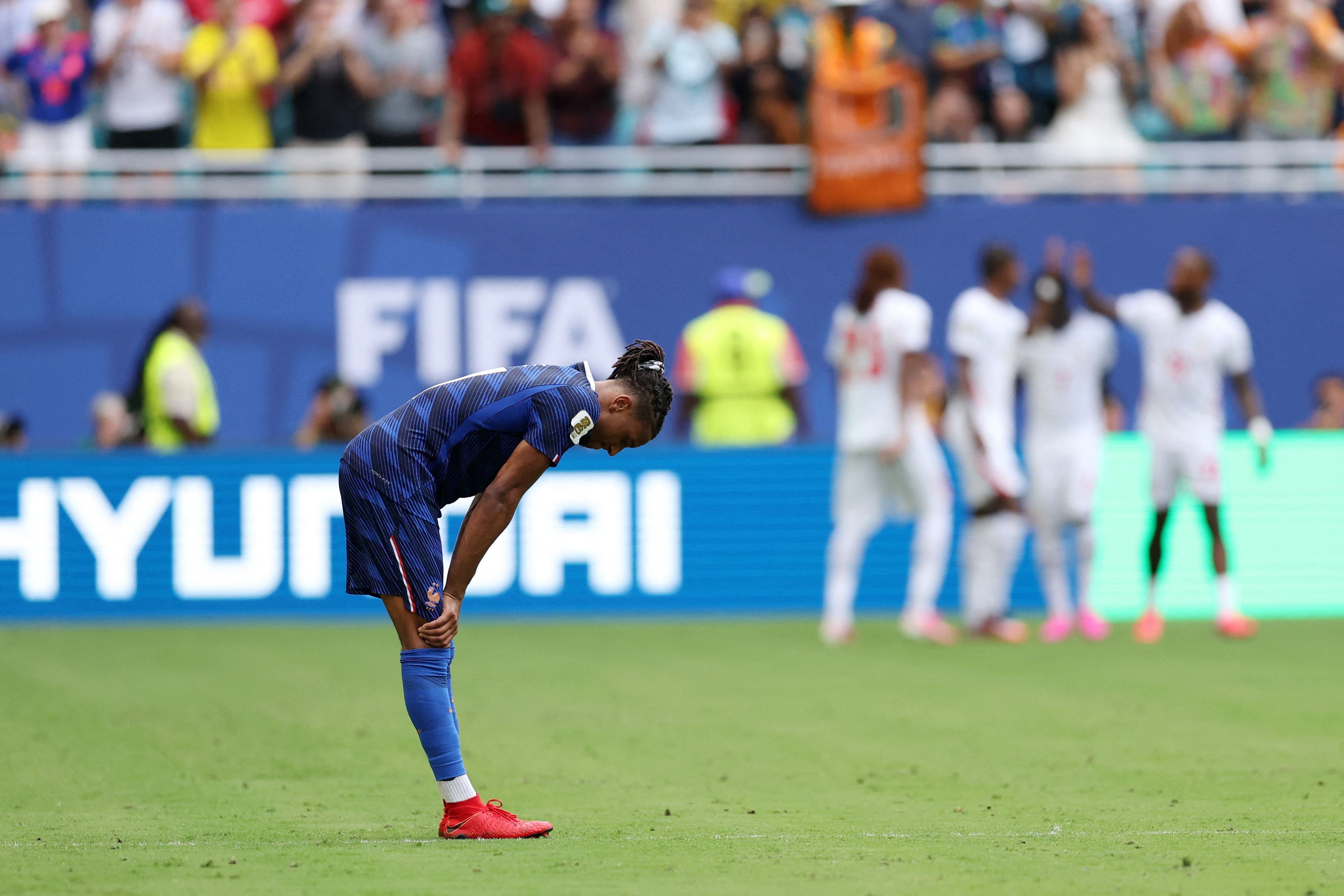 França sofre 4 gols em 1º tempo após 99 anos; veja histórico