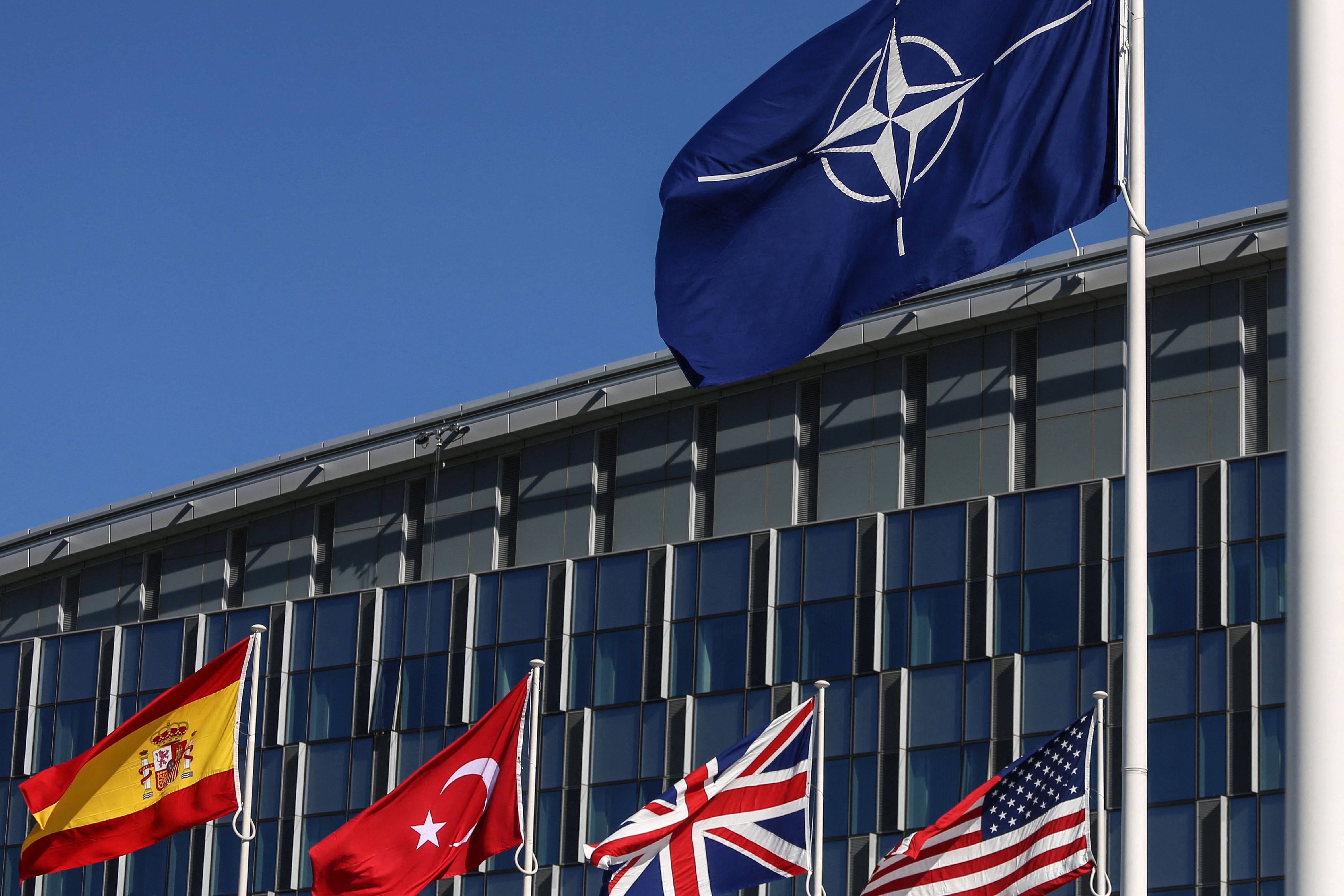 Estagiária da Otan é presa sob suspeita de espionagem