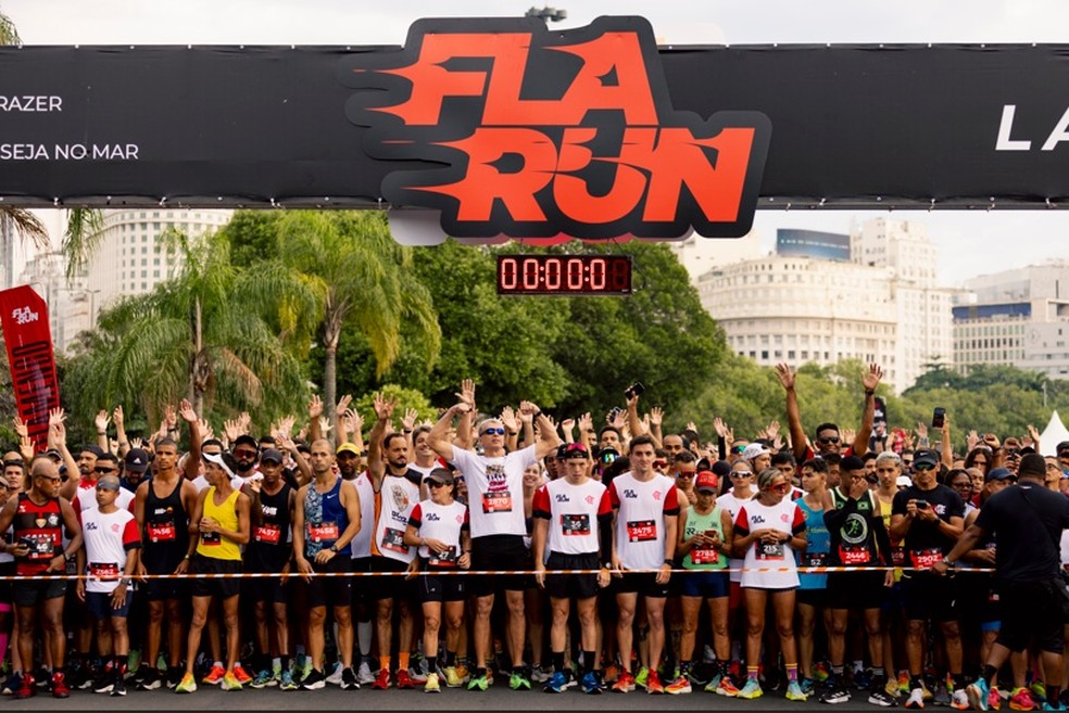 EM 2025, Fla Run runfará parted ascomemoraçõesdos 130 anos do culbe de futebol: aç Especiais -foto: Gutierre Filmes/ vega Sports