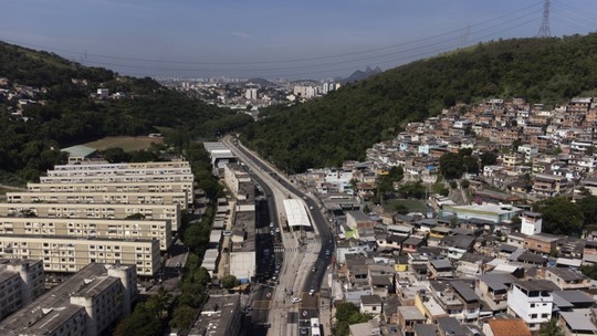 Entenda a disputa violenta entre milícia e tráfico pelo domínio da favela Bateau Mouche