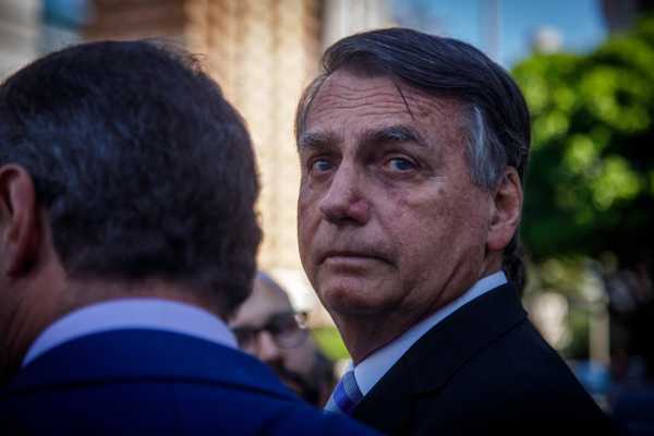 Al&eacute;m da fraude em cart&atilde;o de vacina, Bolsonaro &eacute; alvo de outras seis  investiga&ccedil;&otilde;es no STF; veja quais