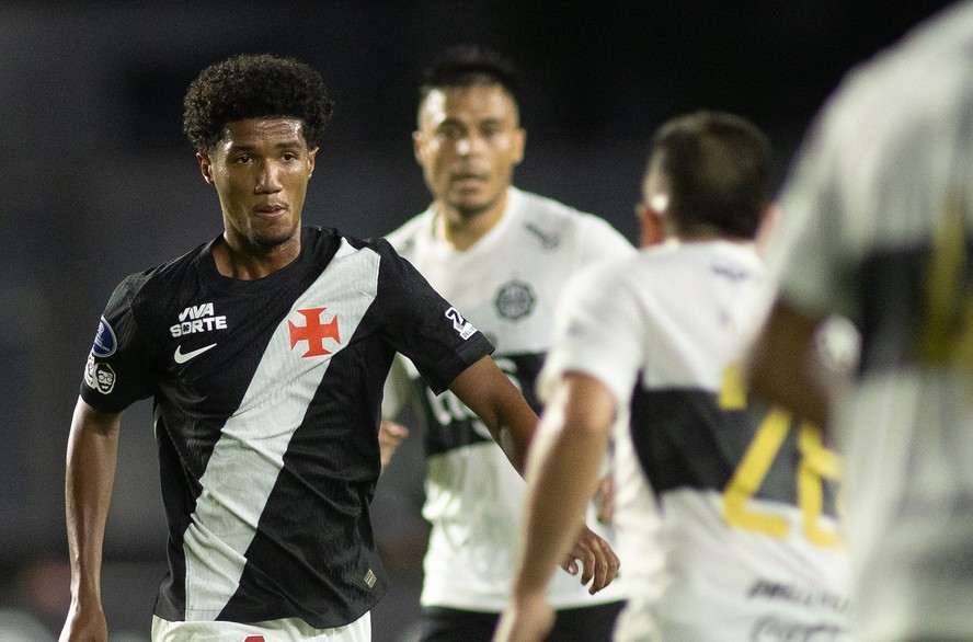 Integrado ao profissional do Vasco, Ramon Rique é convocado para ...