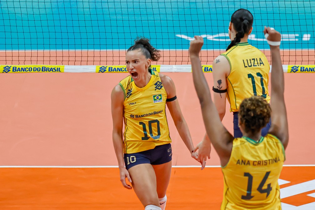 Gabi: raça em quadra; capitã do Brasil foi a maior pontuadora da seleção contra a Argentina — Foto: Wallace Teixeira/FV Imagem/CBV