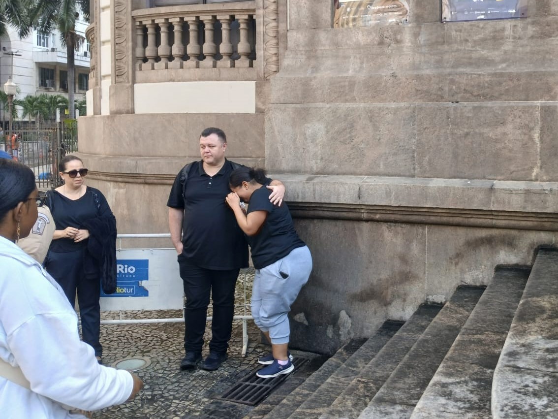 Fâemociona Apósver Corpo de Preta Gil Durante Velóriono Theatro Municipal - Foto: Madson Gama / Agência Globo