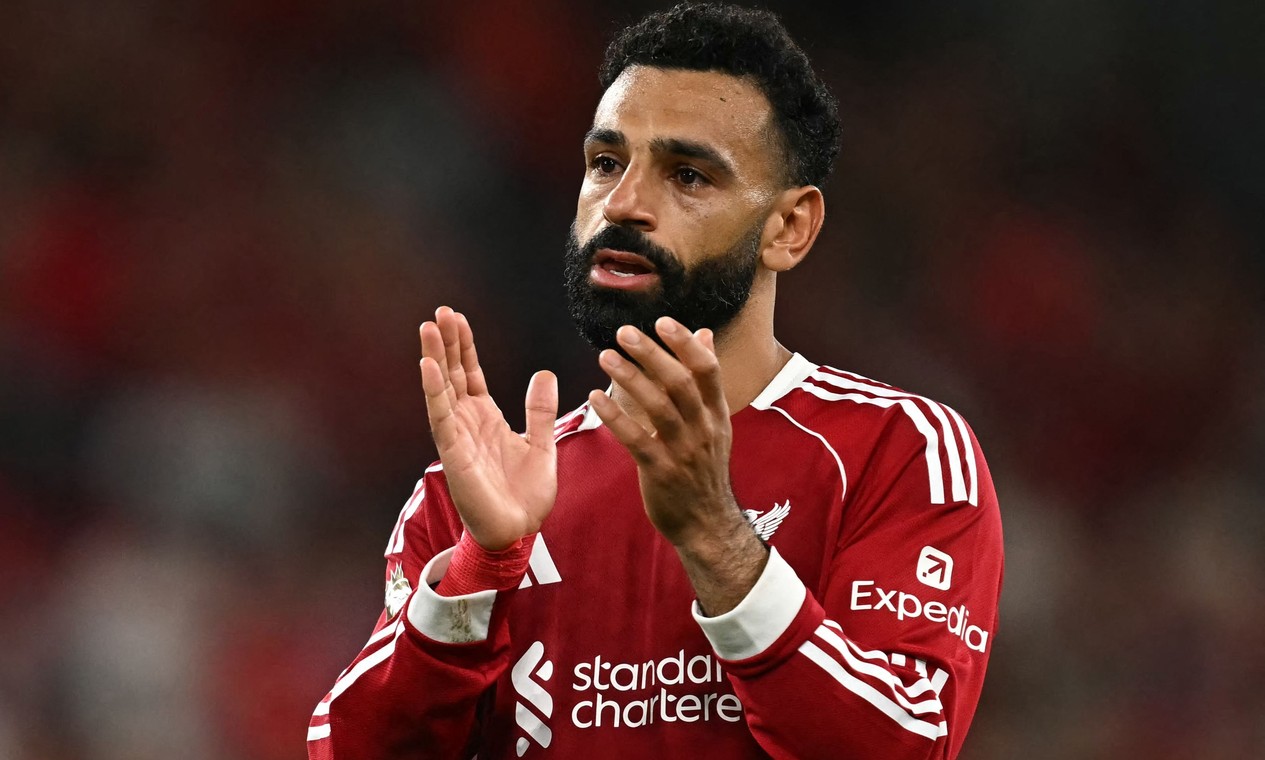 Gigantes europeus disputam Mohamed Salah após anúncio de saída do Liverpool, diz dirigente da seleção do Egito