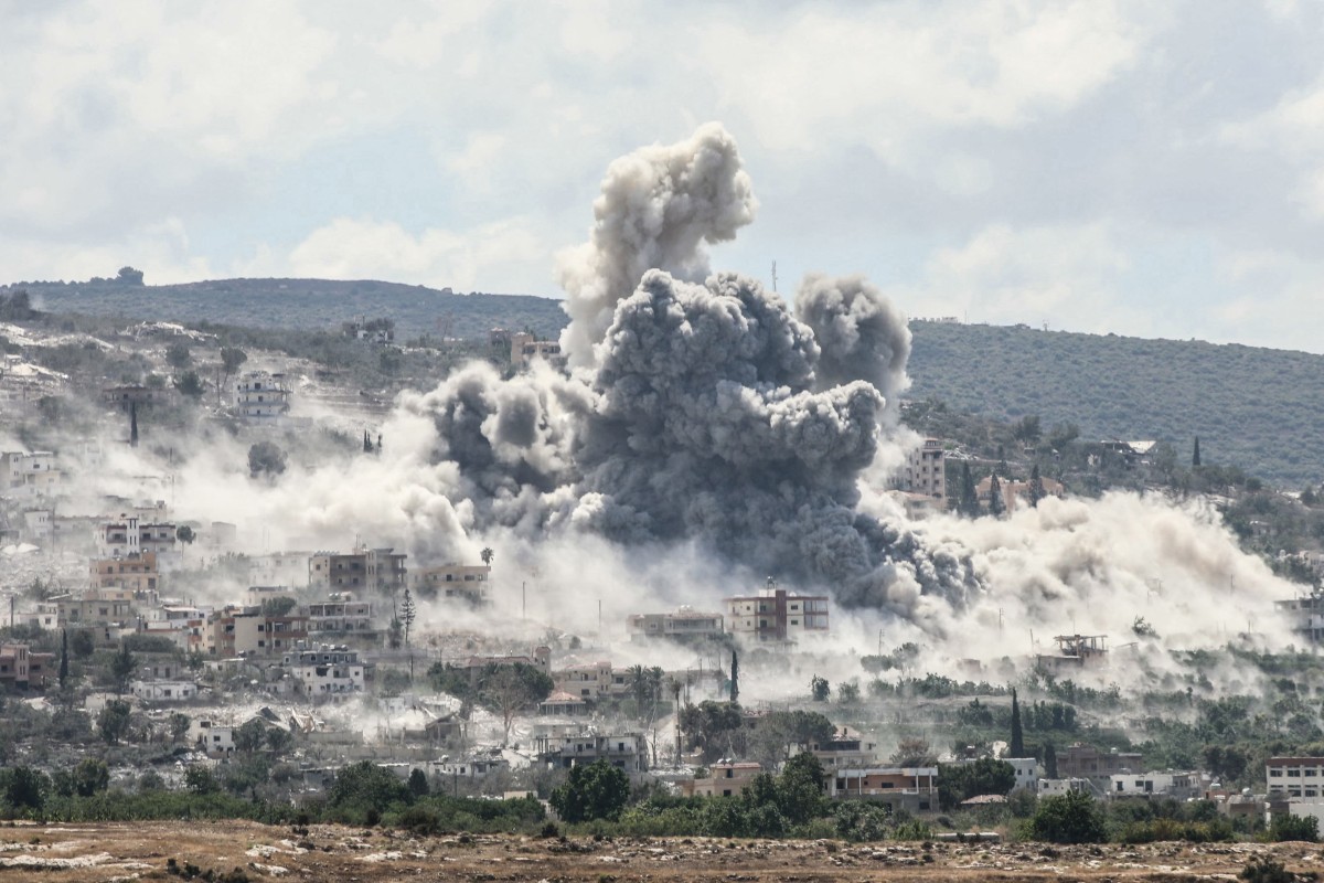 Israel ataca sul do Líbano em retaliação ao Hezbollah e ordena evacuação de moradores; 2 mulheres já teriam morrido - Foto