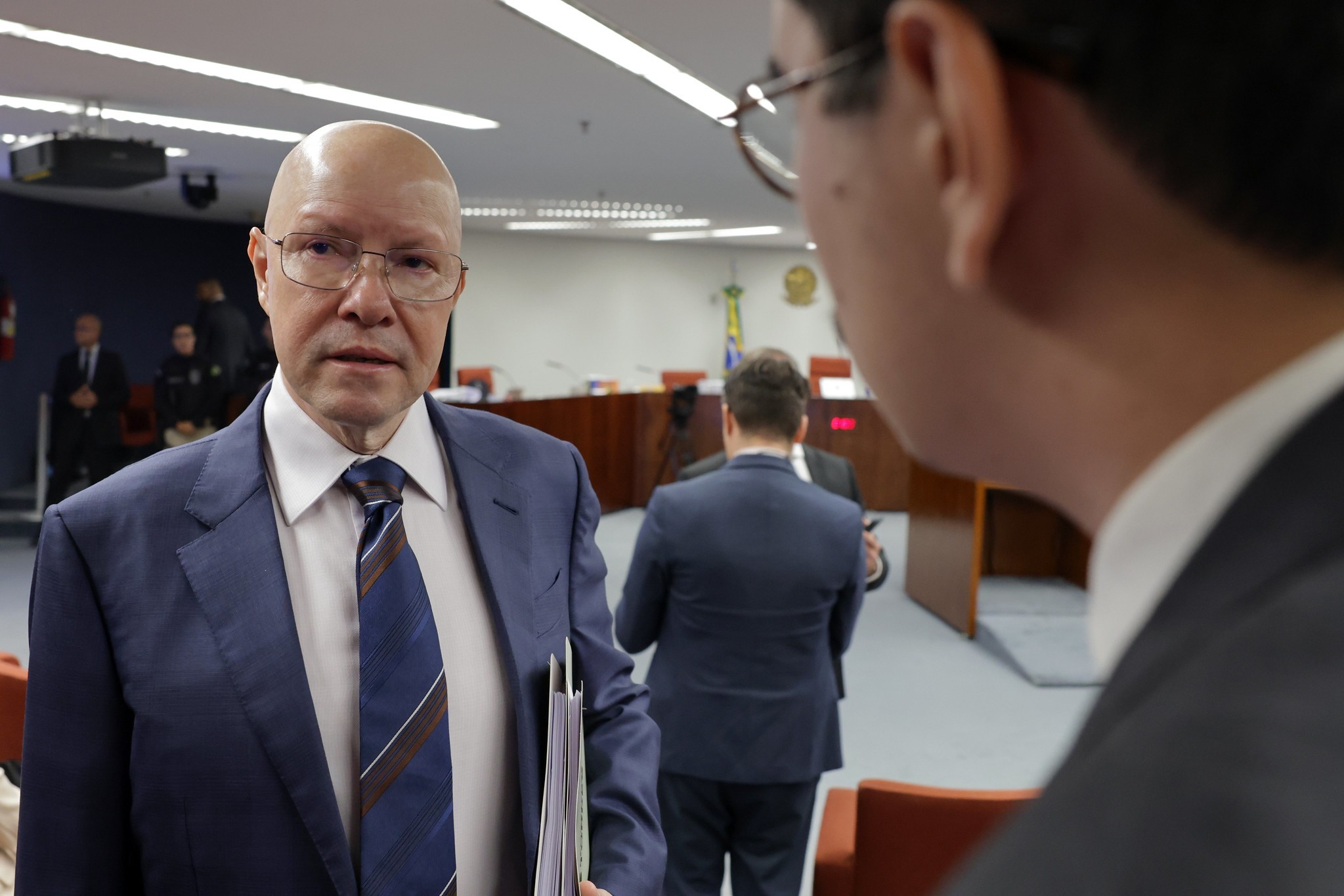 Defesas de condenados por golpe já preparam pedidos para reduzir penas após derrubada do veto ao PL da Dosimetria