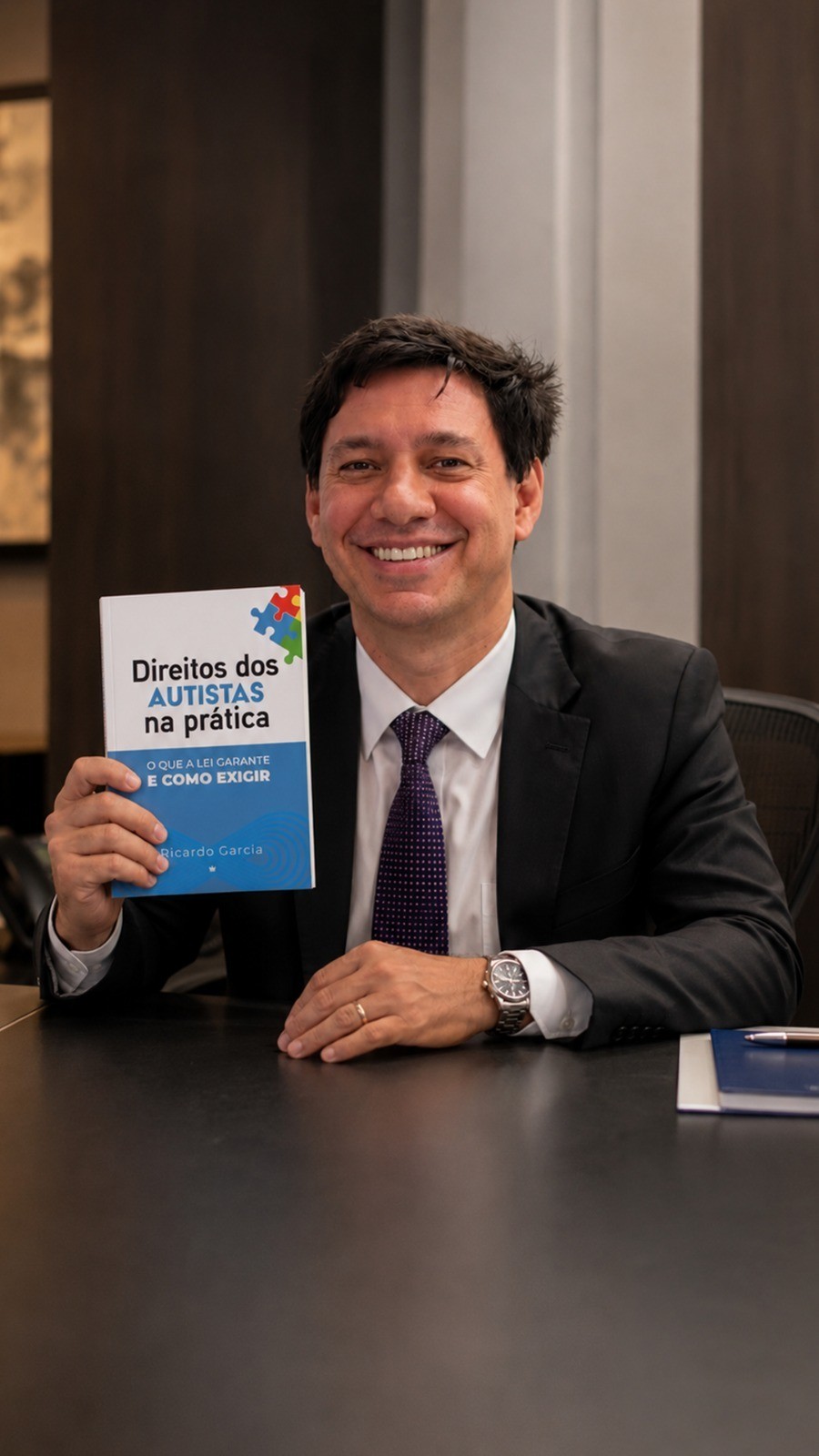 Quando a paternidade se transforma em propósito: Escritor Ricardo Garcia e a luta pelos direitos dos autistas - QTU Questões do Universo