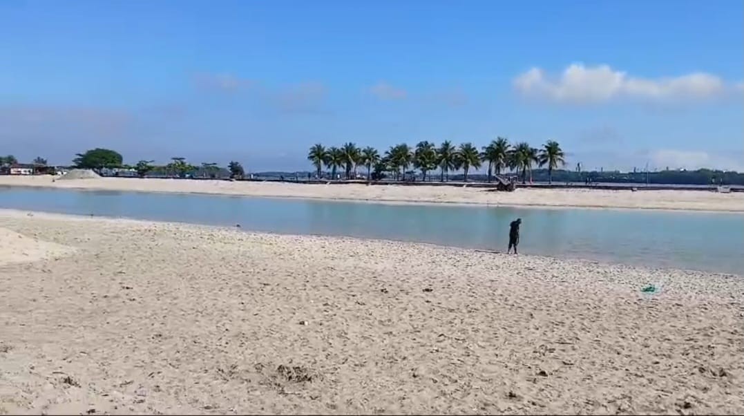 Piscinão de Ramos tem manutenção no lago salgado concluída