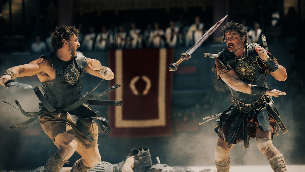 Paul Mescal e Pedro Pascal em cena de "Gladiador II", de Ridley Scott — Foto: Divulgação