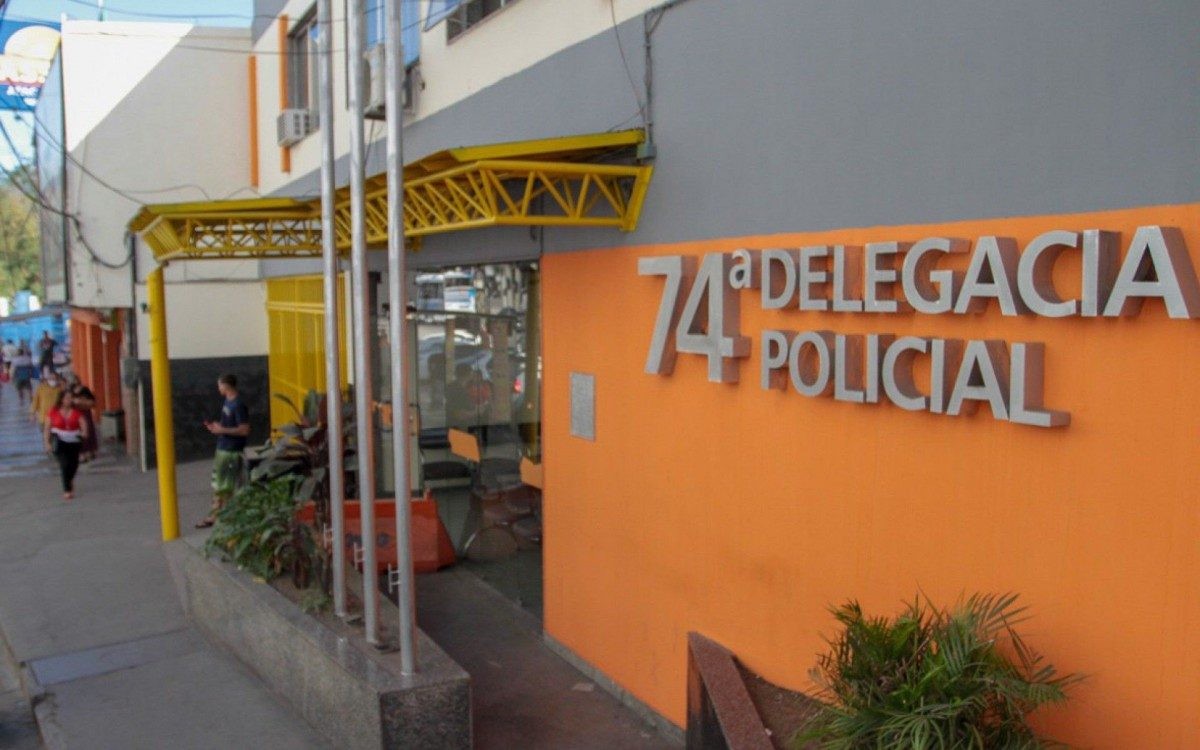 Fuzileiro naval sequestrado e agredido pelo tráfico é resgatado por PMs em São Gonçalo