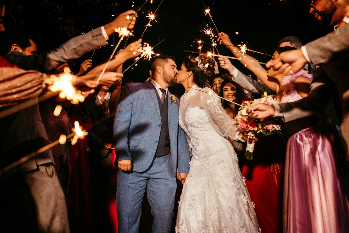 Noivos revoltam convidados com lista obrigatória de regras para casamento, nos EUA: 'sua opinião é irrelevante'