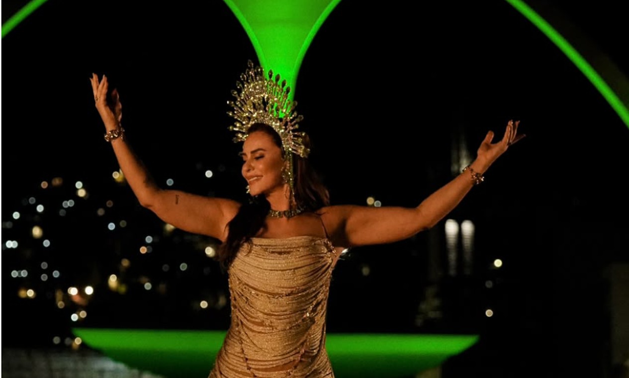 Paolla Oliveira é anunciada como a nova rainha de bateria da Imperatriz Leopoldinense