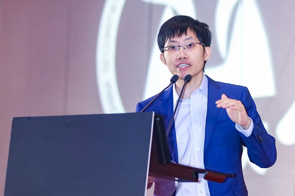 Liang Wenfeng, CEO da Deepseek — Foto: Bloomberg