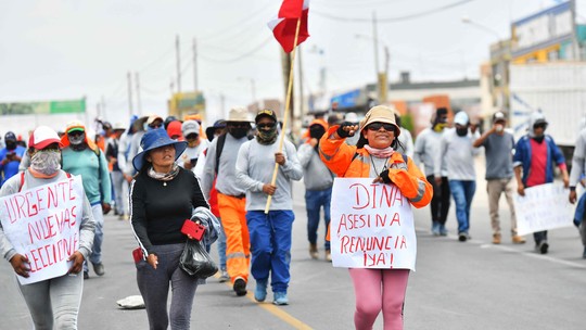 Congresso peruano rejeita antecipar eleições gerais 