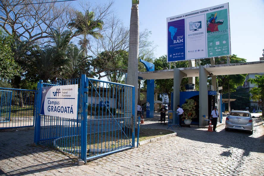Universidade Federal Fluminense aprova cotas para pessoas trans ...