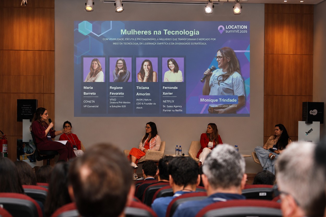 Location Summit debate inteligência geográfica nos negócios - QTU Questões do Universo