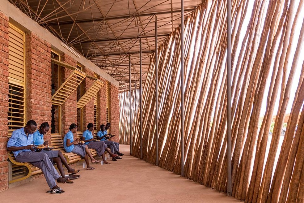 Lycée Schorge Secondary School, projeto do arquiteto Diébédo Francis Kéré, vencedor do Pritzker 2022 Divulgação — Foto: Divulgação