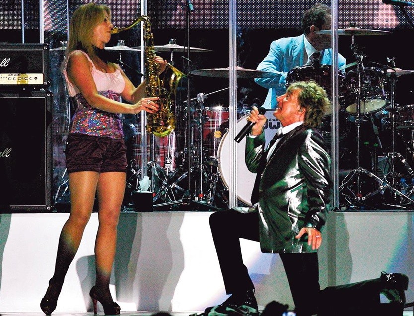 Rod Stewart: quem é o astro do rock que arrastou público maior do que o ...