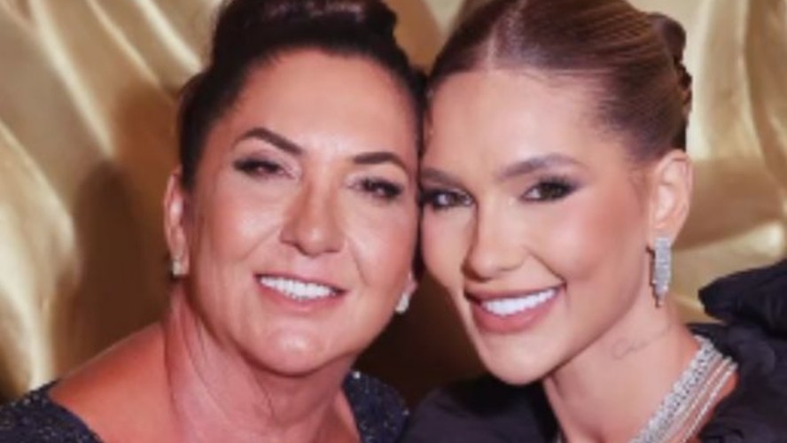 Camisa do Flamengo: Mãe de Vini Jr. envia presente especial para Virginia Fonseca antes da final da Libertadores