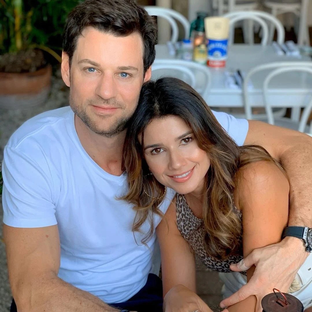 Paula Fernandes anunciou fim do namoro com Rony Cecconello em setembro de 2024 — Foto: Reprodução Instagram