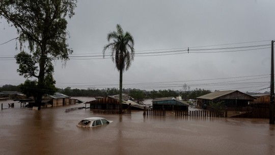 Chega a 145 o número de mortos pelas chuvas no Rio Grande do Sul