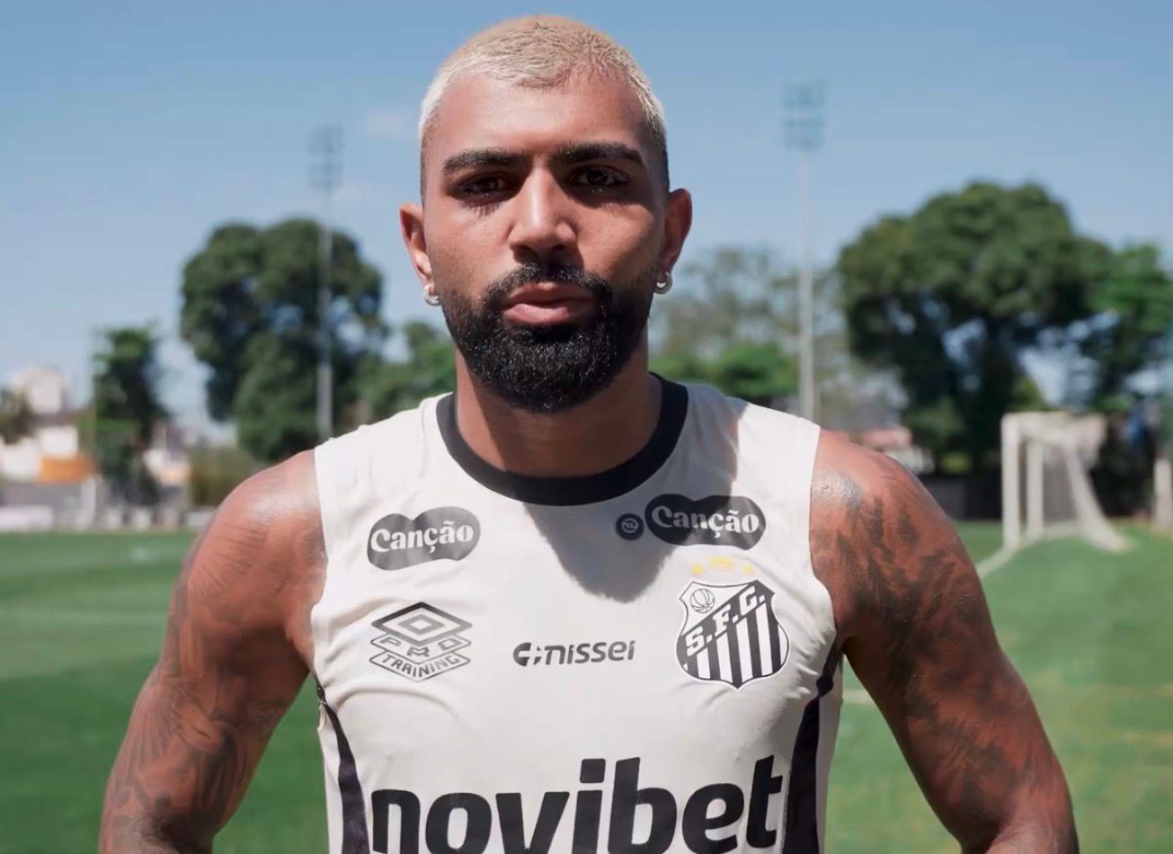 Gabigol se pronuncia após declarações sobre retorno ao Flamengo: 'Saiu de contexto'