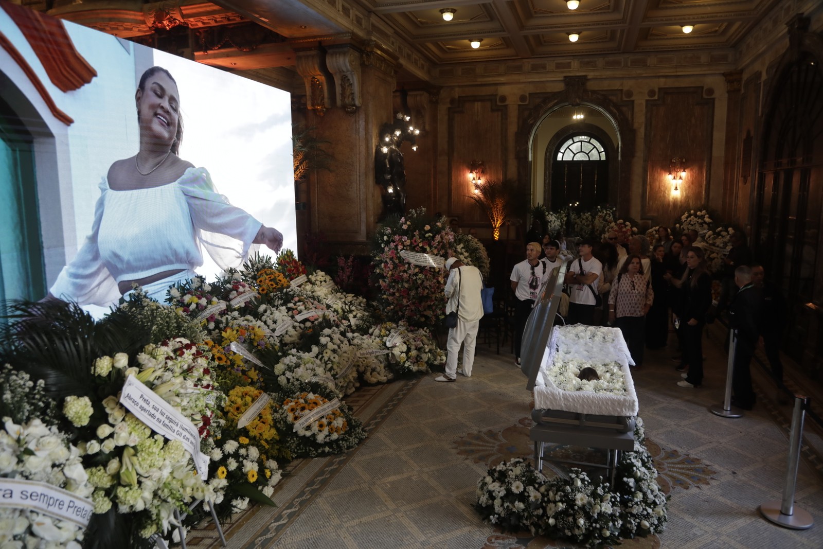 Velóriode Preta Gil, No Theatro Municipal do Rio -Foto: Gabriel de Paiva /agênciiao Globo